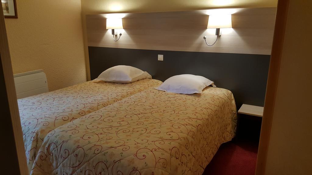 Hotel Restaurant La Martiniere Montélier Dış mekan fotoğraf