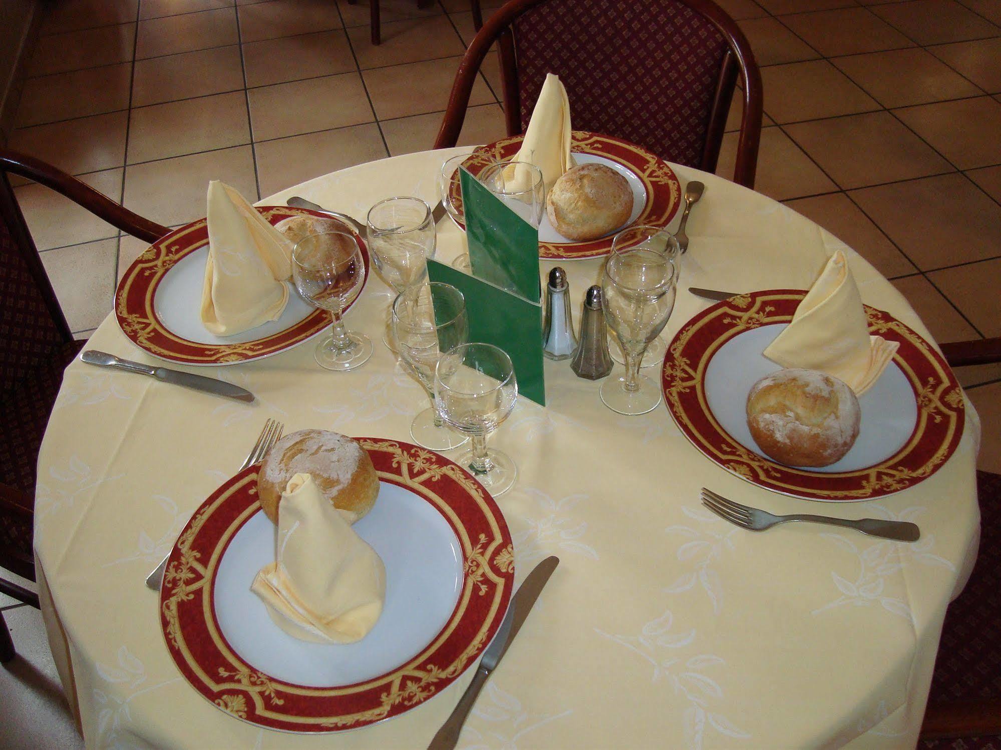 Hotel Restaurant La Martiniere Montélier Dış mekan fotoğraf