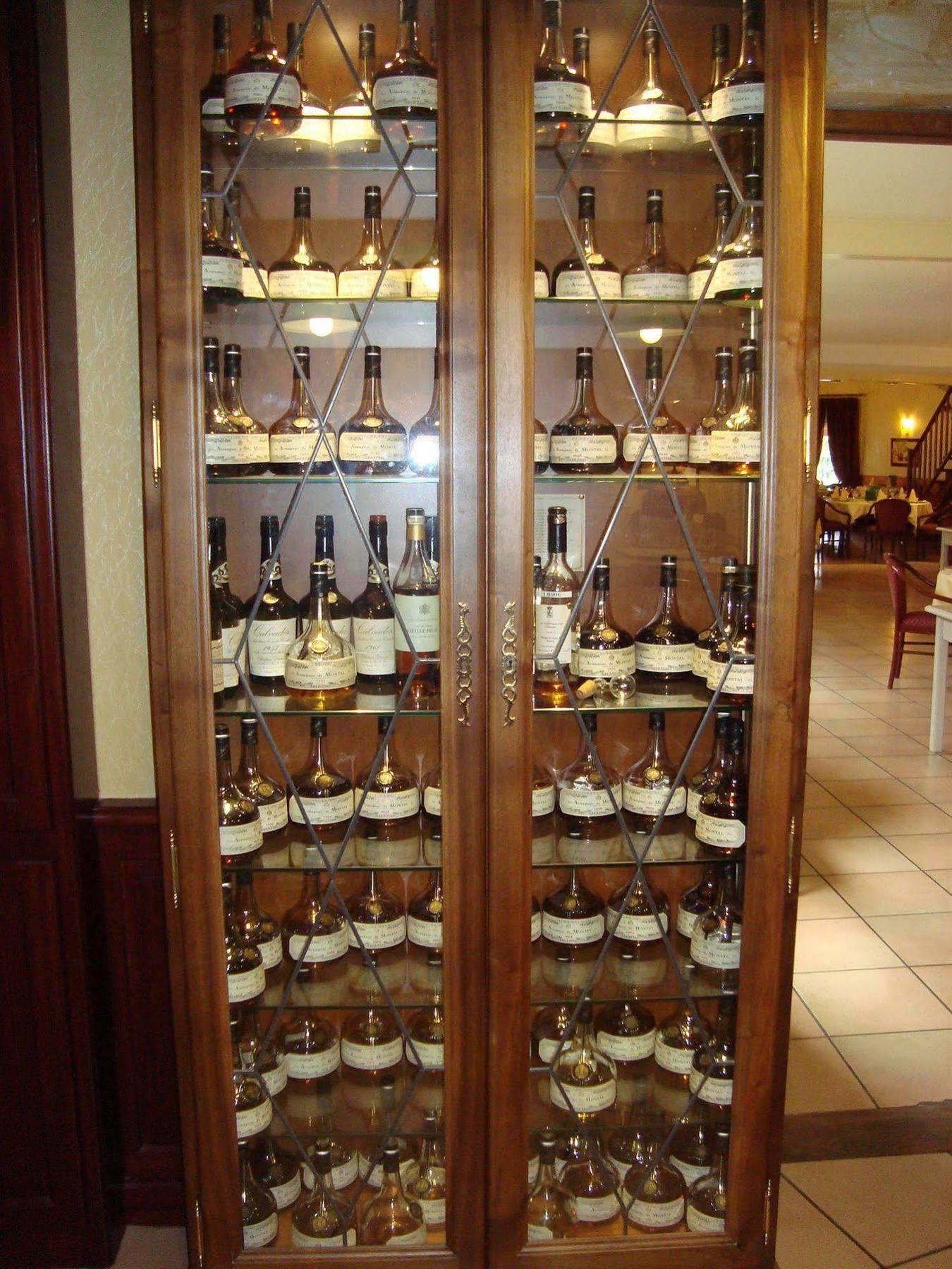 Hotel Restaurant La Martiniere Montélier Dış mekan fotoğraf